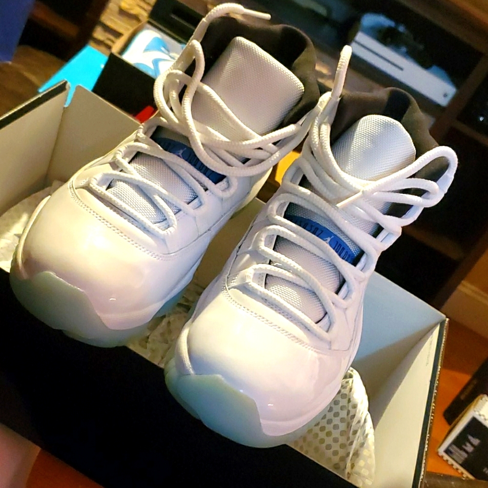 Jordan 11 legend